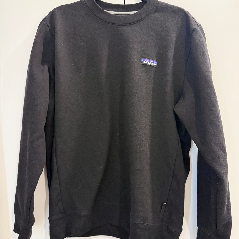 Patagonia Men's Classic Black Crewneck Sweater Sweatshirt
